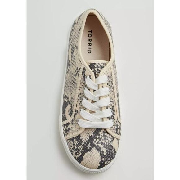 Torrid Snakeskin Print Lace Up Platform‎ Sneaker Sz 7.5 Urban Streetwear Style - Picture 5 of 14